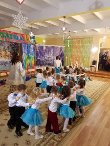 IET nr. 6 a dat start sărbătorilor de iarna
